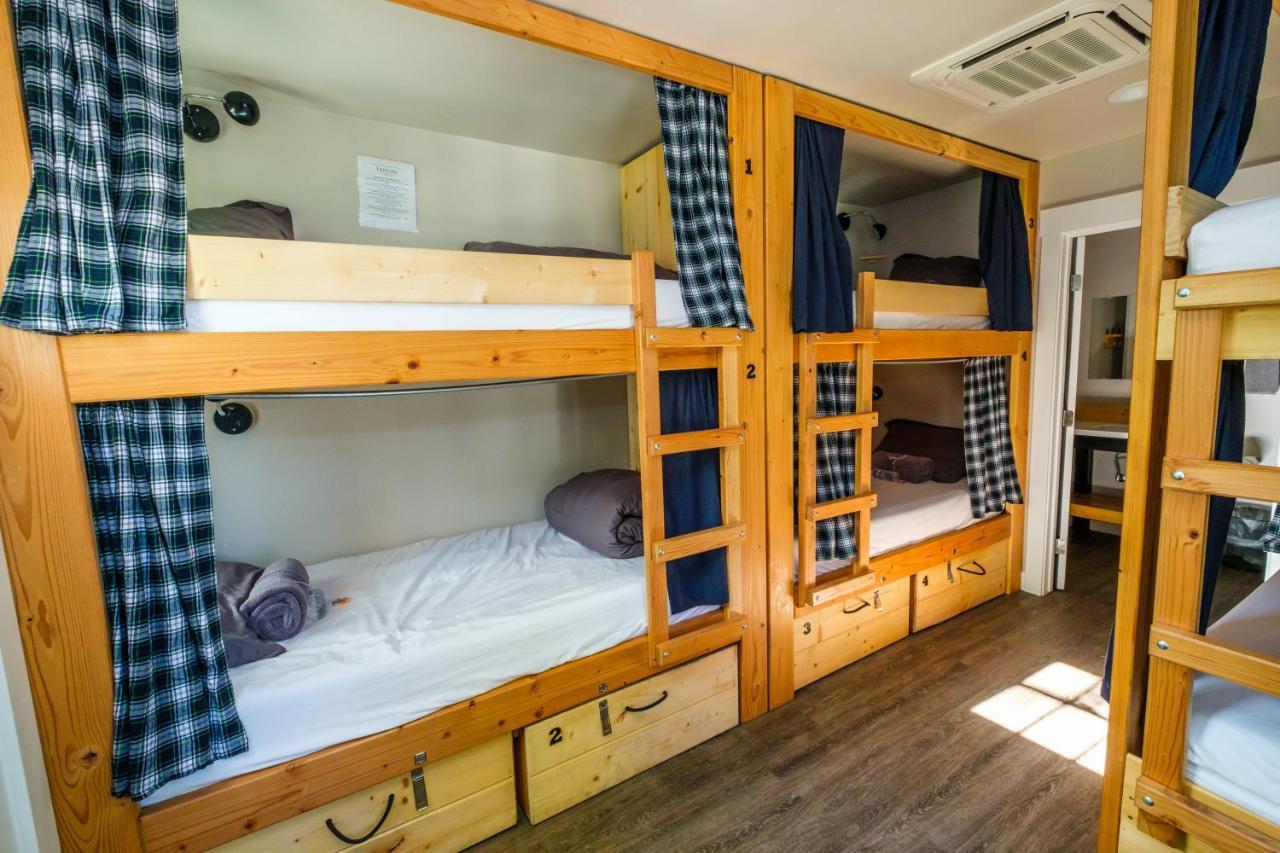 Eastside Guesthouse And Bivy Bishop Bagian luar foto