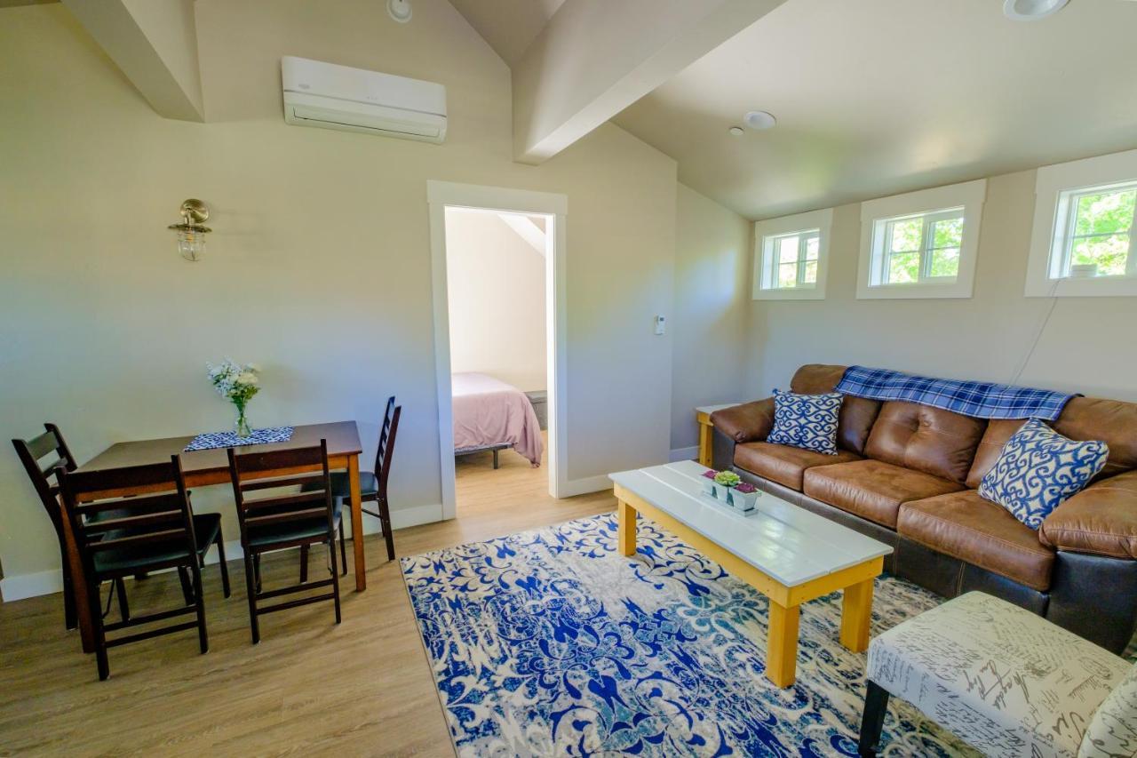 Eastside Guesthouse And Bivy Bishop Bagian luar foto